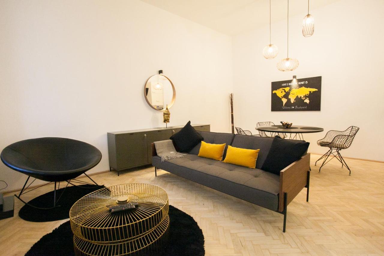 Real Delux Apartment Next To Gozsdu & Synagogue Budapest Exteriör bild