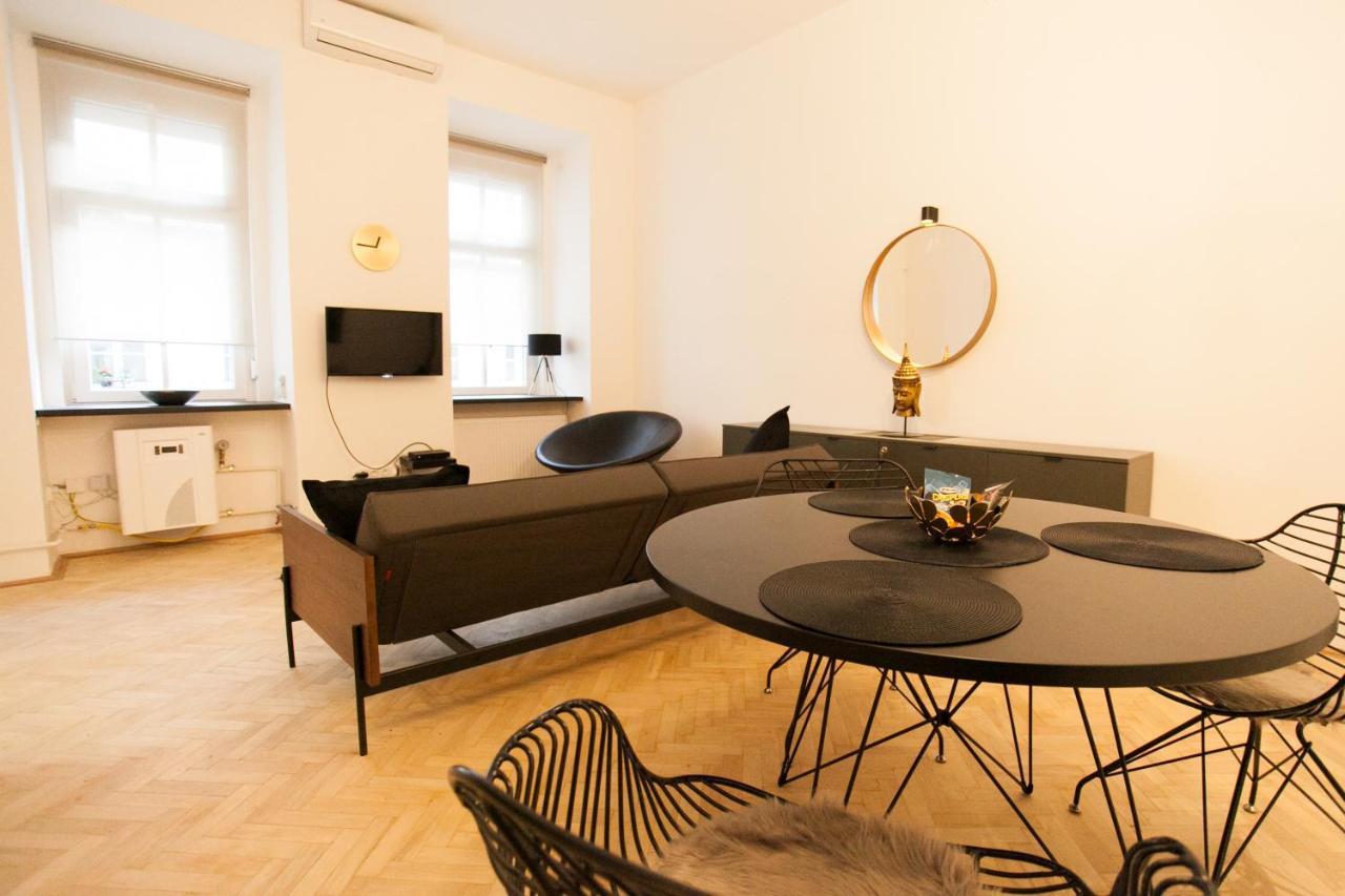 Real Delux Apartment Next To Gozsdu & Synagogue Budapest Exteriör bild